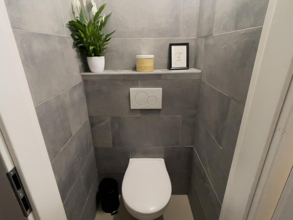 Sunny Studio Near Central Station Apartment Vienna Luaran gambar